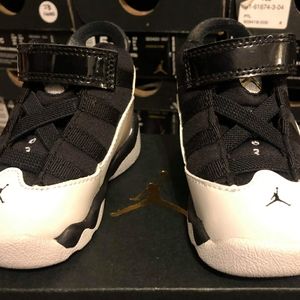 Jordan 6 Rings GT White/ Black Metallic Gold